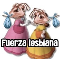 MahiquesAlba's tweet photo. Mi madre forzándome a que vista más femenina no me convertirás en quien quieres que sea https://t.co/1dIMi3Dlcz