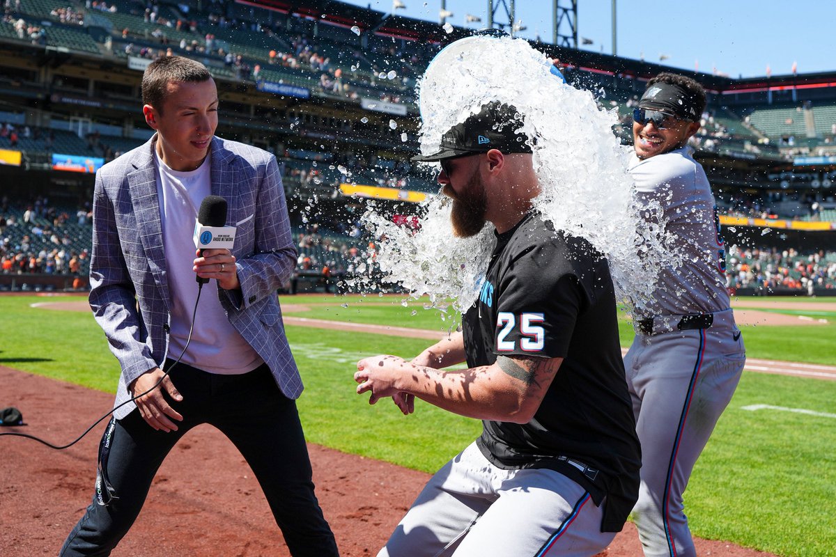 Stephen Strom tweet media