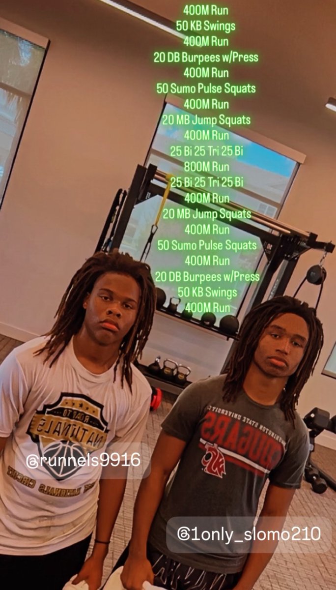 DaOfficial_Jay1's tweet image. Great workout session today with Coach Nico!! Grind does not stop!! #classof2027 #Grind #RoadtoD1 @HolmesHuskyFB @CoachPPadilla