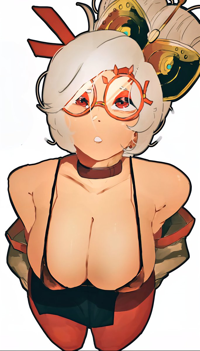 Errat1cPanda's tweet image. The pov of those who opt to partake in her class. To think: to be only 4'9 and still considered tall for her species.