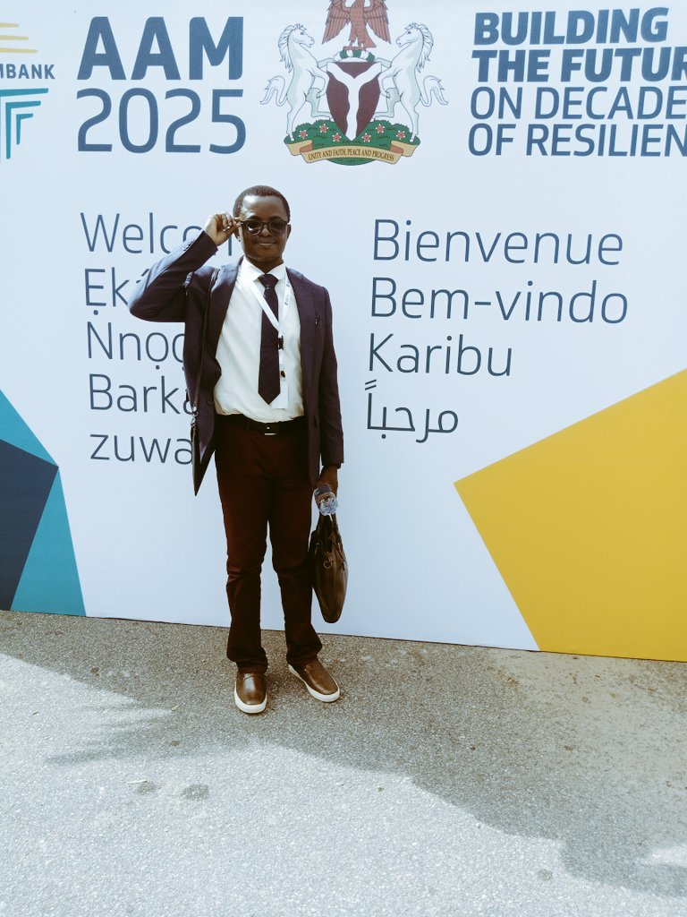UlokoIbe's tweet photo. Still on AAM2025 @Afrieximbank https://t.co/wsADvHsQBd