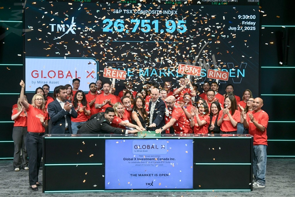 globalxca's tweet image. Ahead of Canada Day, we opened the markets with @TMXGroup to celebrate our Best of Canada ETFs! The suite focuses on Canada’s top companies in our essential sectors. Plus, we've rebated fees on 7 ETFs to 0% until Dec 31, 2025!
Learn more: globalx.ca/best-of-canada…