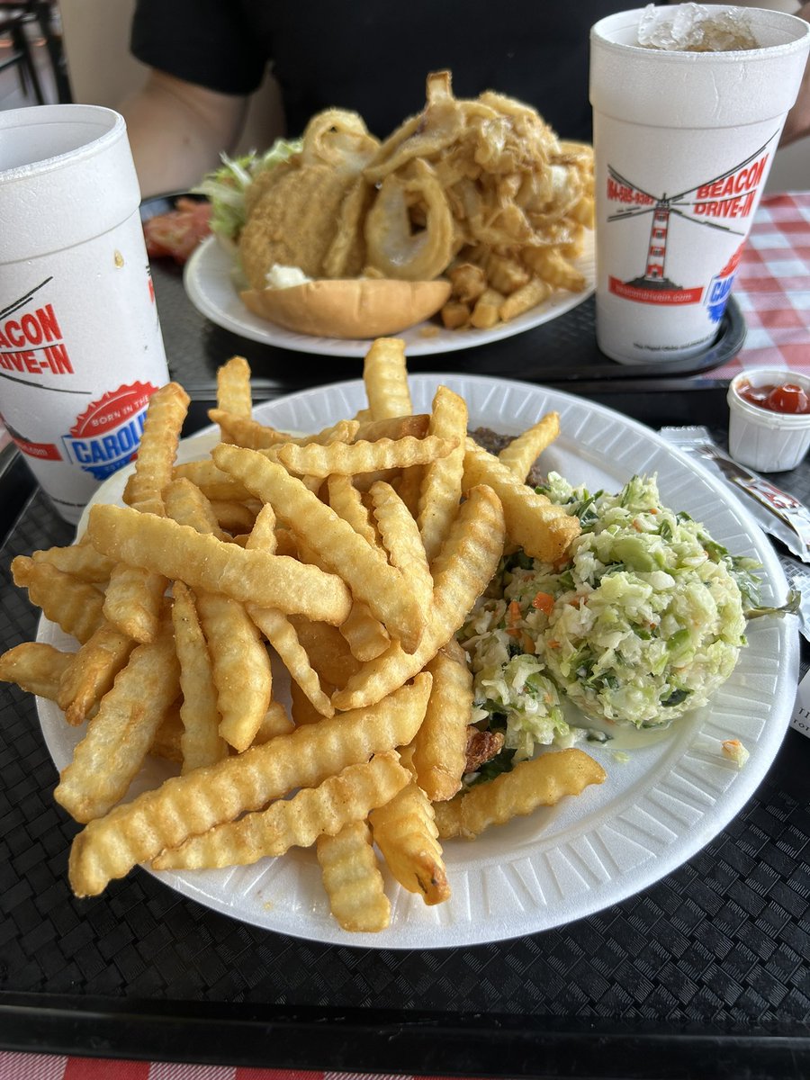 bensbiz's tweet image. The Beacon Drive-In, where “Food is always good.” A Spartanburg institution since 1946.