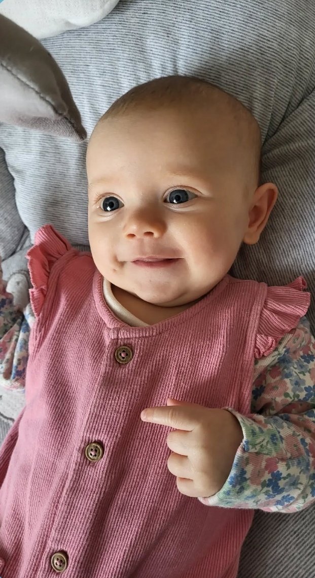 Dr Emily Cooper tweet media