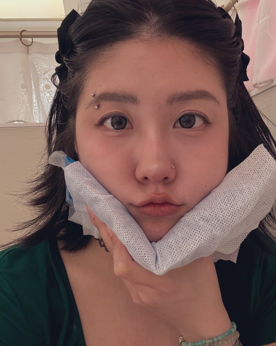 Cross-eyed deep sh*t
I had one helluvah day …
Story time on Twitch this weekend  ( glass half full mindset)