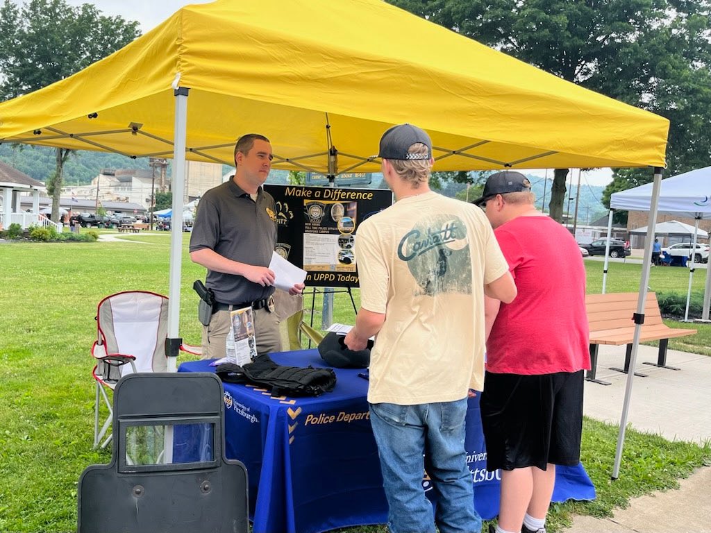 PittpoliceB's tweet photo. Pitt Police attended a multi-county job fair in Port Allegany today.  If you are interested in a position with our department check out the link in our comments. https://t.co/b586SA7Ba8