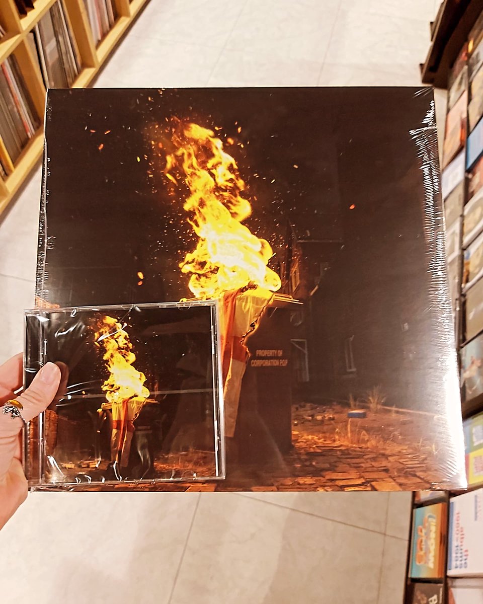 hmv Ipswich (@hmvipswich) on Twitter photo More new releases 
#BarbraStreisand 
#RodStewart 
#F1TheMovie 
#HotMilk
#NewMusicFriday 
#NewMusic More new releases 
#BarbraStreisand 
#RodStewart 
#F1TheMovie 
#HotMilk
#NewMusicFriday 
#NewMusic