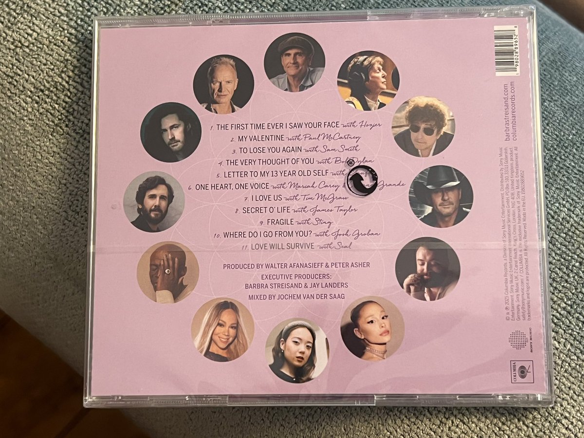 glenchevannes's tweet image. Very excited to receive @BarbraStreisand’s new album “The Secret of Life” Partners Volume 2 today. This is Barbra’s 37th studio album & a cozy, comforting audible hug from a parade of familiar friends including Paul McCartney, Josh Groban & Ariana Grande. Get your copy now!