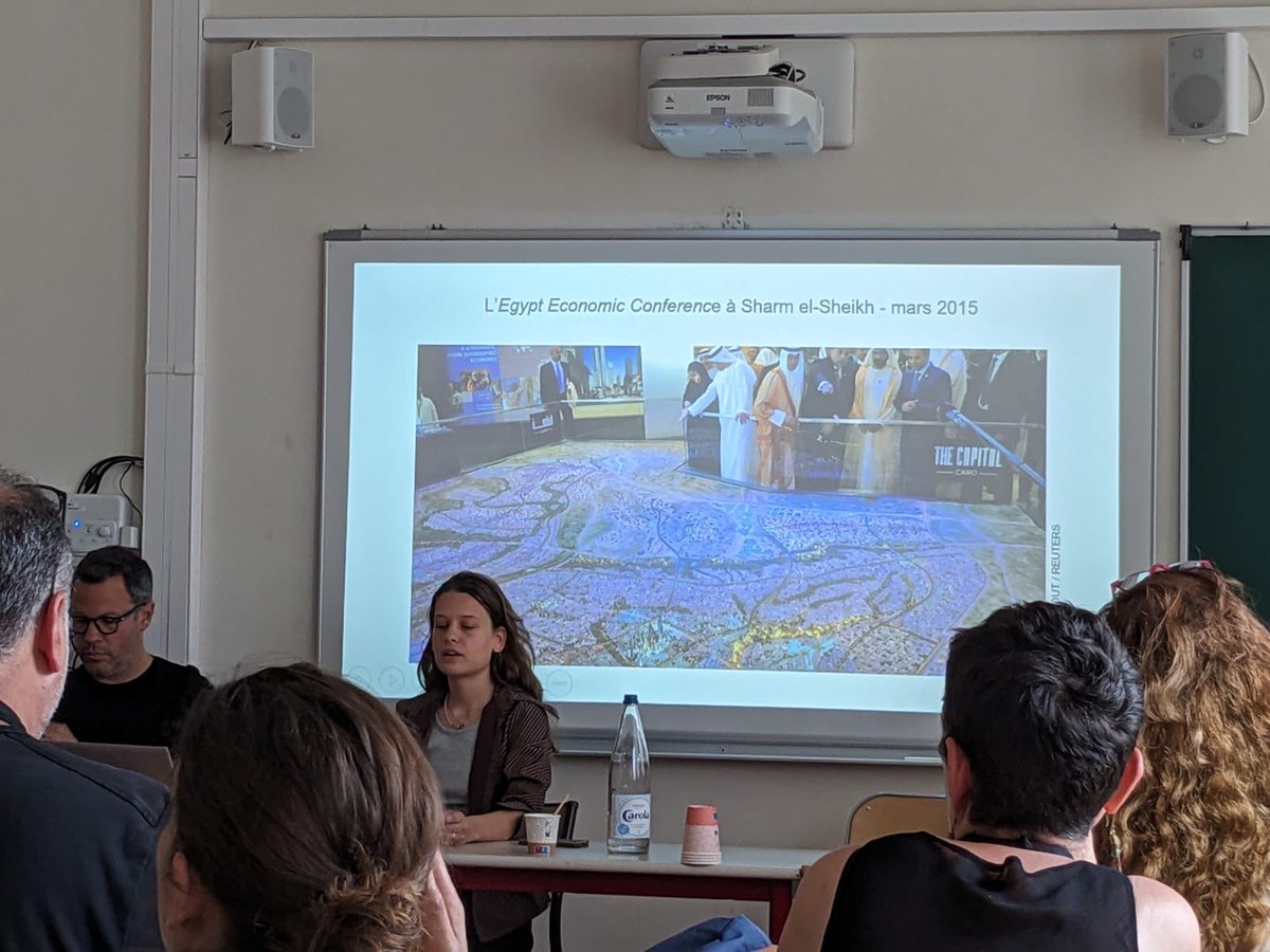 SpacePolProject's tweet image. Full house this morning for our #SpacePol panel at #GISMOMM2025! jam-packed room for a deep dive into urban circulations across Middle Eastern &amp;amp; Central Asian capitals 🏙️🙏2 all speakers &amp;amp; attendees! @GisMoyenOrient @AnkyraWitch @PaulWolkenstein #AbuDhabi #Cairo #Astana #Ankara