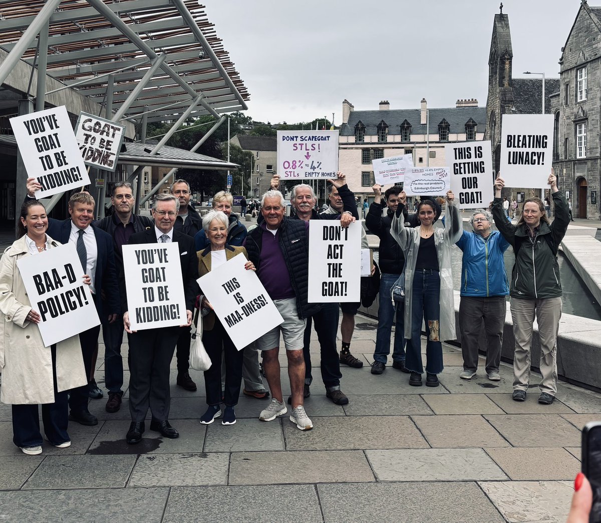 TimEagleHI's tweet image. 🏠 Scotland has a housing crisis because the Scottish Government isn’t building enough houses.
🙅🏽♂️ It’s not the fault of our excellent self-catering businesses, many of whom were represented outside Parliament yesterday.
❌ The government should stop using them as scapegoats.