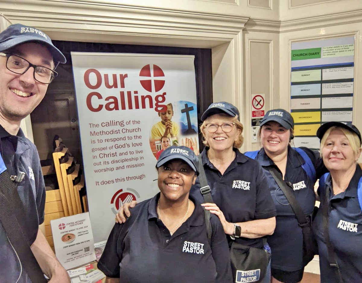 It’s going to be a warm weekend by the looks of it!  We have two patrols out, Pay Day Friday team tonight,  and Team 4 tomorrow night 11pm-3am.  Shame our lollies are not of the ice variety!!  🍦🌞

🤗🤩🧢❤️

Please remember all our fabulous volunteers in your prayers