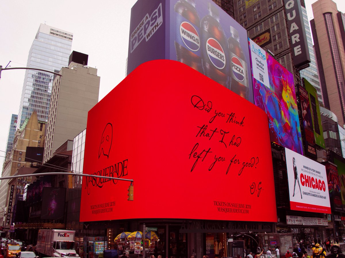 OfficialALW's tweet image. If you thought The Phantom had taken his final bow... You haven’t seen Times Square 👀 - Team ALW