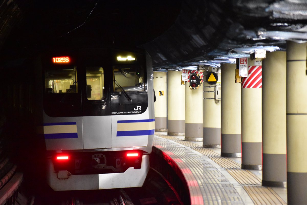 #おはようトレイン 
JR東日本ってなんで車両すぐに廃止にするの？
地方に回せないのか？
お金ないって言ってるけど新車ばっか作ってるからな気がする