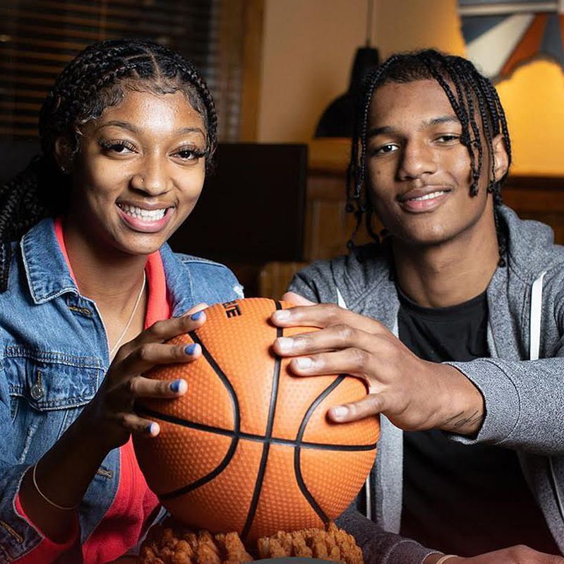 Lakers are signing Angel Reese’s little brother, Julian Reese