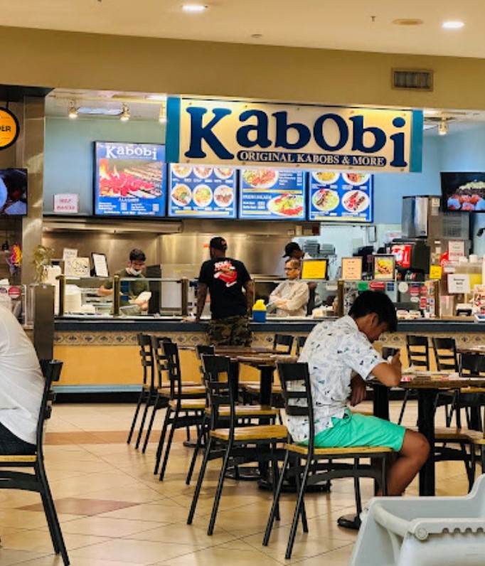 KabobiRaleigh's tweet image. Wrap it up with flavor! Our #ChickenKabob wrap is loaded with juicy grilled chicken in soft #pita bread.
Love #beef or spice? Choose from #BeefTenderloin, #Koobideh or #Chicken #Kabob wraps!
#RaleighEats #EatLocal #Lunch #Dinner #Mediterranean #Delivery #RaleighNC #NorthCarolina