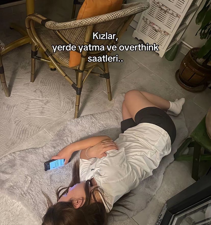 Alya (@alyareckles) on Twitter photo 