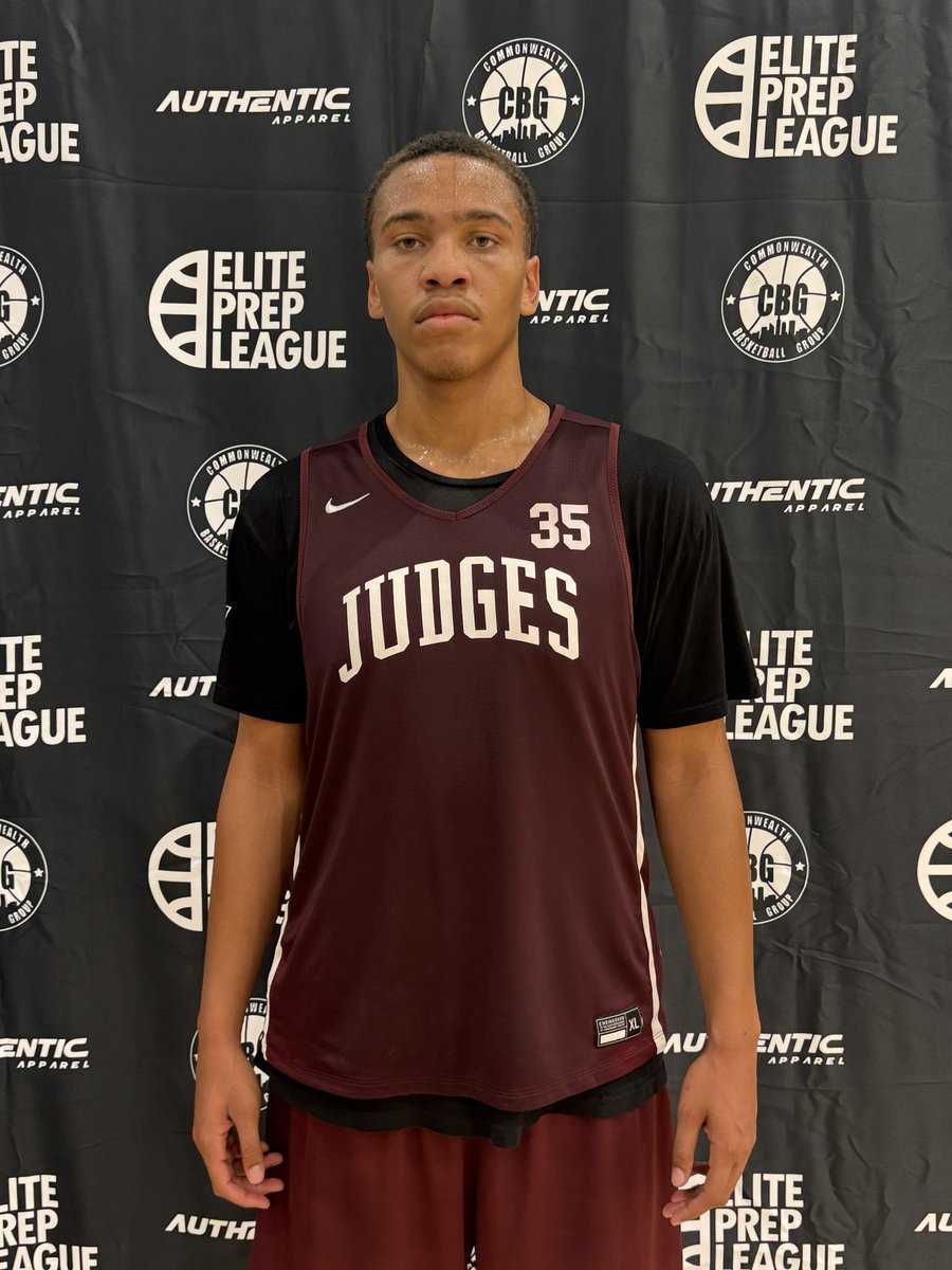 Commonwealth Basketball Group (@thecbglive) on Twitter photo John Handley started the <a href="/ECL_Showcase/">East Coast Live</a> off strong with a big win.
Led by 27’ Will Braun-Duin and 26’ Kyran Oglesby. John Handley started the <a href="/ECL_Showcase/">East Coast Live</a> off strong with a big win.
Led by 27’ Will Braun-Duin and 26’ Kyran Oglesby.