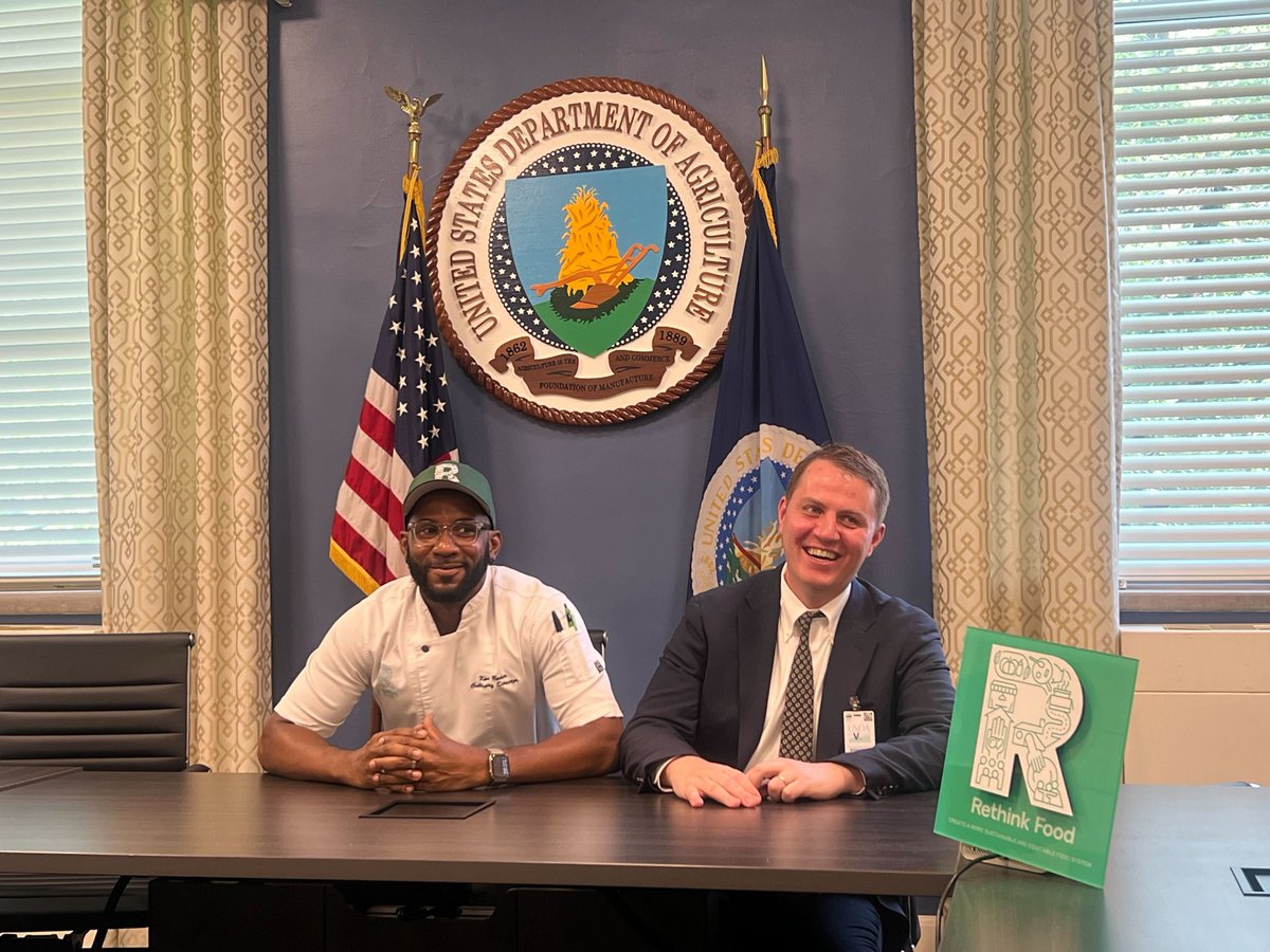 rethinkfood's tweet image. Last week, our ceo and founder Matt Jozwiak & Culinary Director Ken Baker traveled to D.C. to advocate for a meal donation tax credit & @USDA pilot. Leaders from Congress & the USDA showed enthusiasm for our mission and the potential to collaborate. 🌱