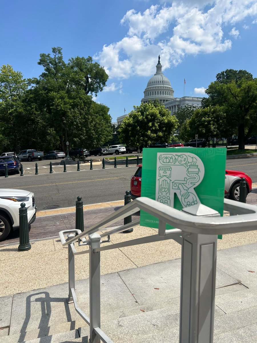 rethinkfood's tweet image. Last week, our ceo and founder Matt Jozwiak & Culinary Director Ken Baker traveled to D.C. to advocate for a meal donation tax credit & @USDA pilot. Leaders from Congress & the USDA showed enthusiasm for our mission and the potential to collaborate. 🌱