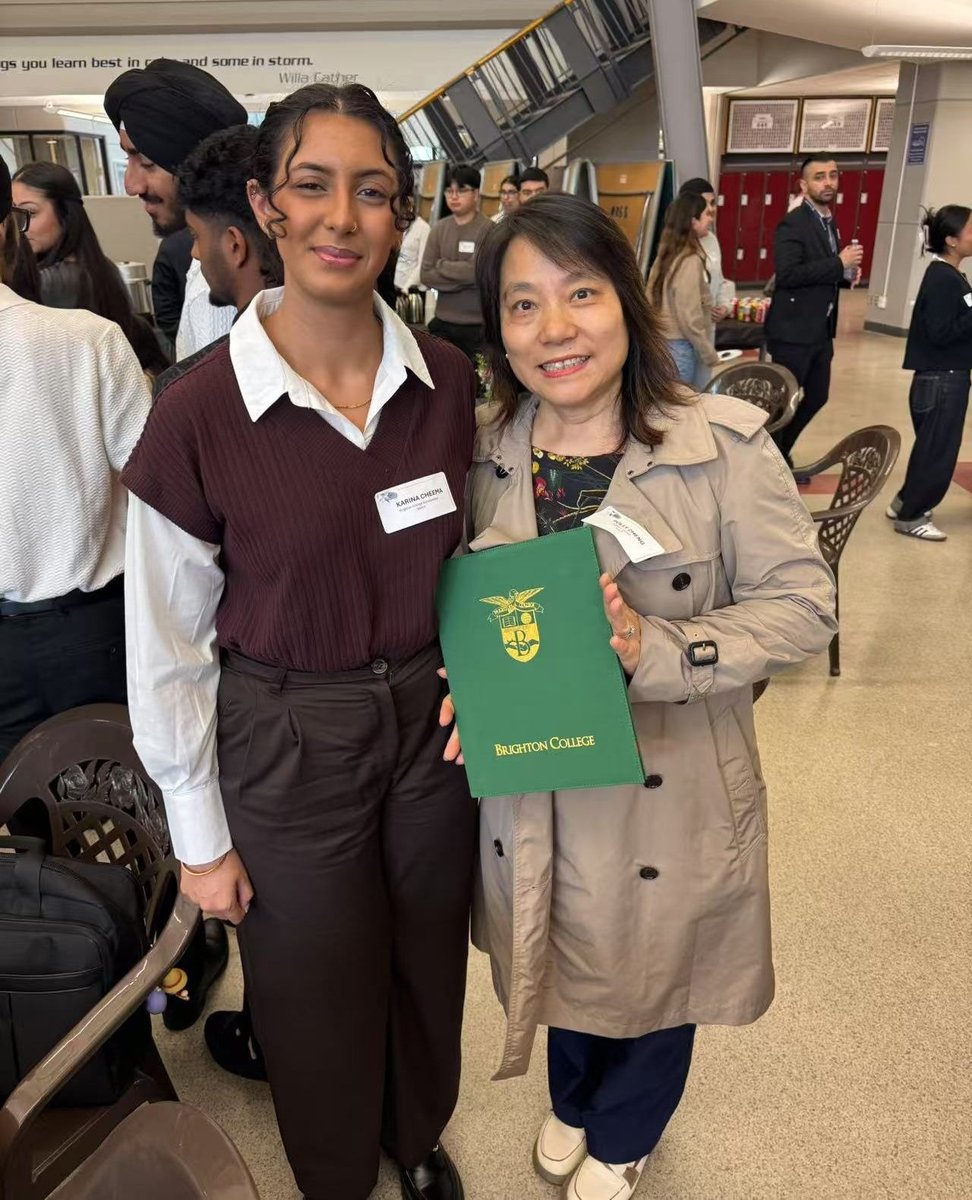 BrightonCol's tweet image. Congratulations to 💫 Karina Cheema,💫  one of this year's Brighton College Merit Scholarship recipients 👏 👏