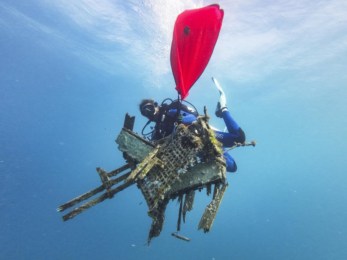 Scuba Diving Magazine (@scubadivingmag) on Twitter photo ๐๏ธ 36,459 pounds of trash. 898 volunteers. One massive cleanup.
The 2025 I.CARE Trash Derby made waves in the Florida Keys, turning reef cleanups into a full-on conservation movement.
See how it went down: padi.co/arvo9mci
๐ & ๐ธ <a href="/TiffMakesWaves/">Tiffany Duong โ Writer & Explorer</a> ๐๏ธ 36,459 pounds of trash. 898 volunteers. One massive cleanup.
The 2025 I.CARE Trash Derby made waves in the Florida Keys, turning reef cleanups into a full-on conservation movement.
See how it went down: padi.co/arvo9mci
๐ & ๐ธ <a href="/TiffMakesWaves/">Tiffany Duong โ Writer & Explorer</a>