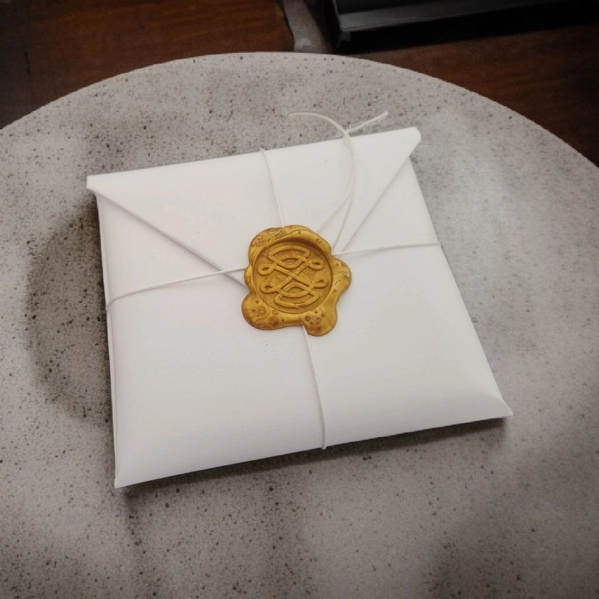 Leathermint (@theleathermint) on Twitter photo 