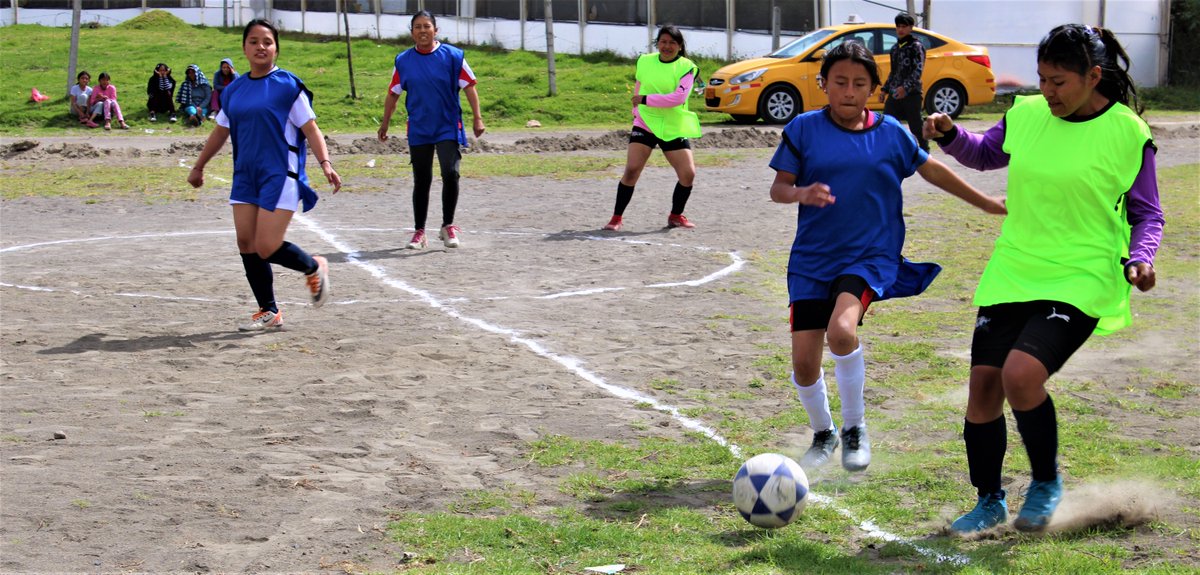 Plan International Ecuador (@plan_ecuador) on Twitter photo ✨ ¡75 niñas y adolescentes alzan sus voces y lideran el cambio!
Entre mayo y junio, niñas de 11 a 18 años impulsaron acciones en sus comunidades: desde higiene escolar y laboratorios hasta espacios recreativos y deportes. 💪
<a href="/PNUDEcuador/">PNUD Ecuador</a> <a href="/ECHO_LatAm/">EU Humanitarian Aid | Latin America & Caribbean</a> @EUenEcuador ✨ ¡75 niñas y adolescentes alzan sus voces y lideran el cambio!
Entre mayo y junio, niñas de 11 a 18 años impulsaron acciones en sus comunidades: desde higiene escolar y laboratorios hasta espacios recreativos y deportes. 💪
<a href="/PNUDEcuador/">PNUD Ecuador</a> <a href="/ECHO_LatAm/">EU Humanitarian Aid | Latin America & Caribbean</a> @EUenEcuador