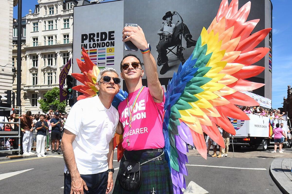 Chaka Khan to headline Pride in London 2025 as full line-up announced independent.co.uk/life-style/cha…
