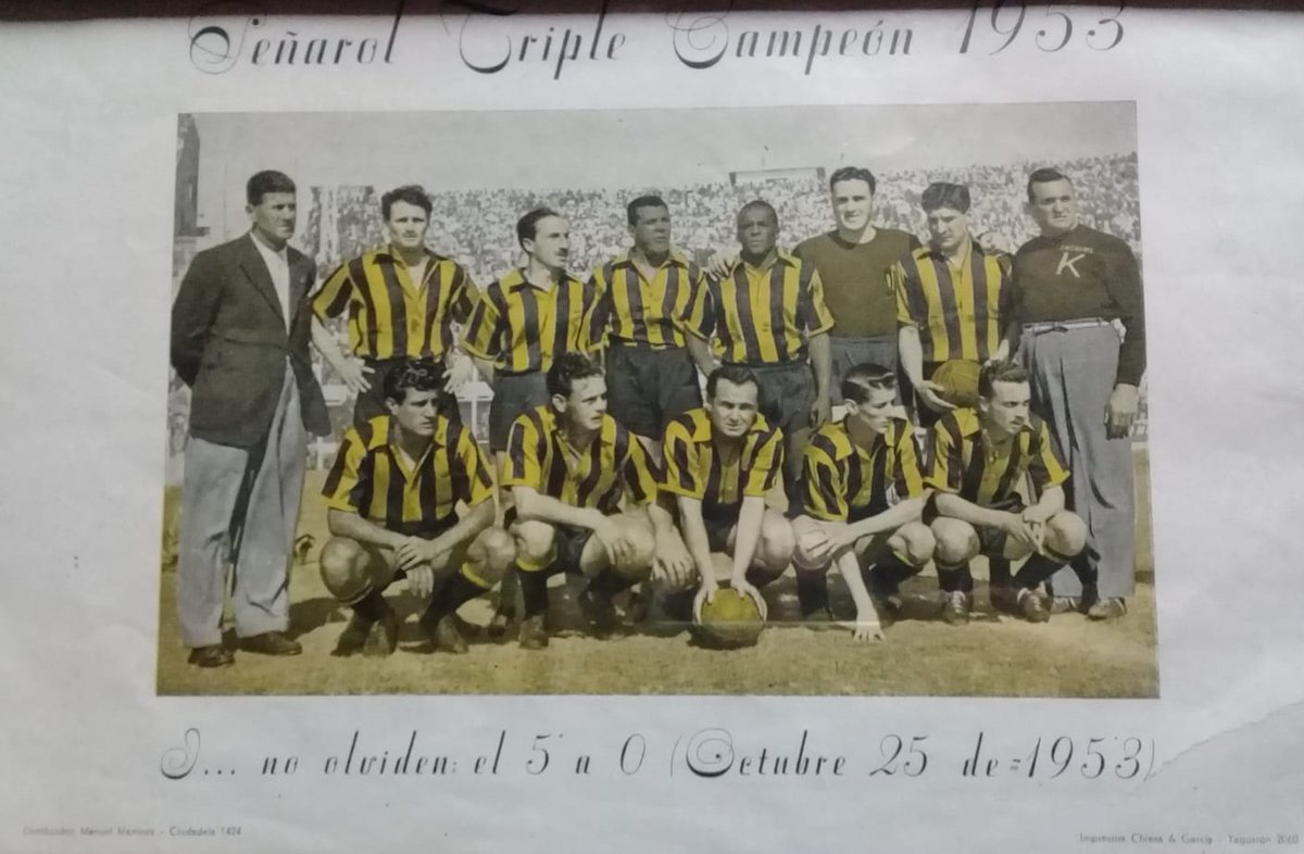 HistoriaCAP's tweet image. 🗓️#UnDíaComoHoy de 1953, @OficialCAP vencía 4-3 a Nacional por el Campeonato Competencia
🏟️Centenario
⚽Juan Manuel Romay 11'
⚽Rodolfo Pippo 45'
⚽Óscar Míguez 73'
⚽Américo Galván 81'
🏆8vo título en el Campeonato Competencia, y otro año más que se logra la triple corona