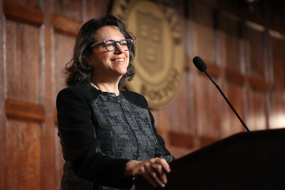 The final workgroup before closing: pituitary tumors with Dr. Karen Miller. #Neuroendocrine #Pituitary #CTNS #MGBCTNS