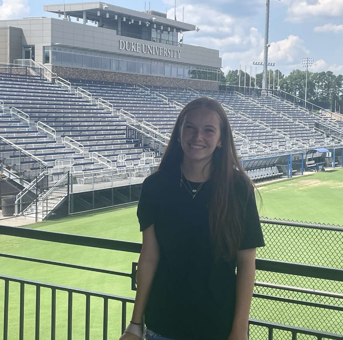 Alexis Sinatra 2028: 2 & 6 tweet media