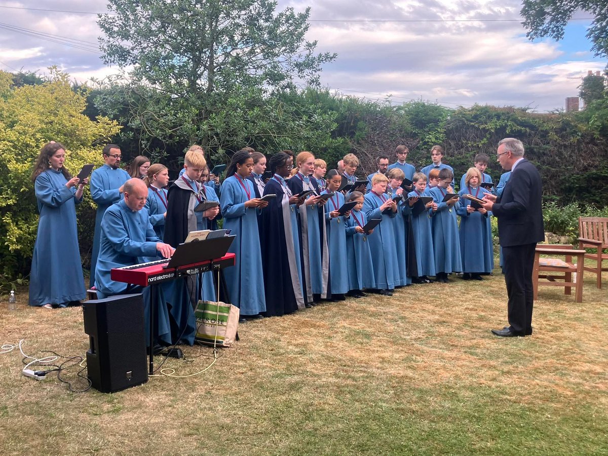 Music for a Summer’s evening in the Deanery garden. With our grateful thanks to the Music Fund for all they do to support music making at the Cathedral.
<a href="/LincsCathedral/">Lincoln Cathedral</a>