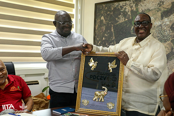 Côte d'Ivoire’s PDC2V delegates visit IITA for partnerships in agricultural transformation - mailchi.mp/cgiar/cte-divo…