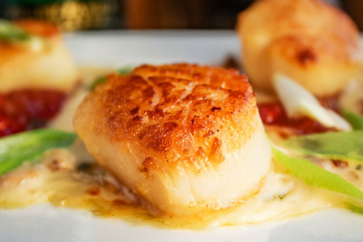 CuveeDestin30A's tweet photo. Summer stunner: Coquille St. Jacque Seared Day Boat Scallops @CuveeDestin30A #MustHave 

https://t.co/qtkMrFNWb1  #Seafood #Scallops #CoquilleSaintJames #Cuvee30A #30A #RosemaryBeach #PanamaCityBeach #FineDining #Florida #SummerVibes https://t.co/goxj8mNt4V