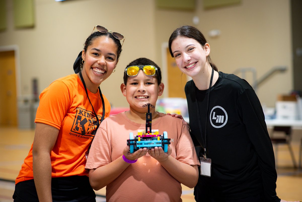FIRSTinTexas's tweet image. FIRST Access is all about creating a space where every student of all abilities can experience the joy of hands-on STEM learning and the excitement of robotics. In short, a lot of fun was had at 2025 FIRST Access State Event. 💙

#FIRSTinTexas @MorgansWndrlnd