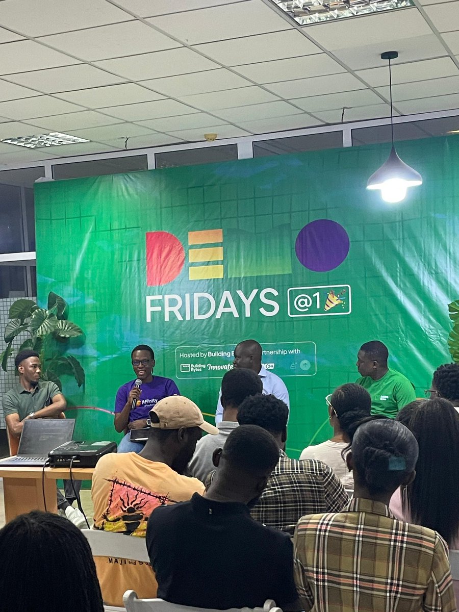 Our panelists are seated. 

Unfiltered conversations at #1YearofDemoFridays