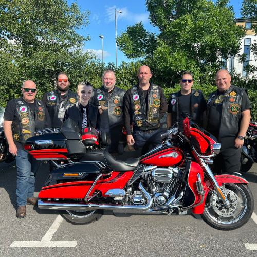 Wiltshire Freemasons from <a href="/StonecuttersWS/">Stonecutters WSMBA</a> joined with hundreds of bikers from across the UK and accompanied a Swindon student to his prom after his father's emotional plea about his difficult time at school. @adver_daniel covered the story. <a href="/pgm_pglwilts/">ProvGMWiltshire</a>