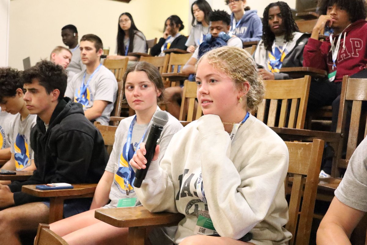 RCELConnect's tweet image. Rice ELITE Tech week 1 is wrapping up! It's been a great week with these campers and live instructors!