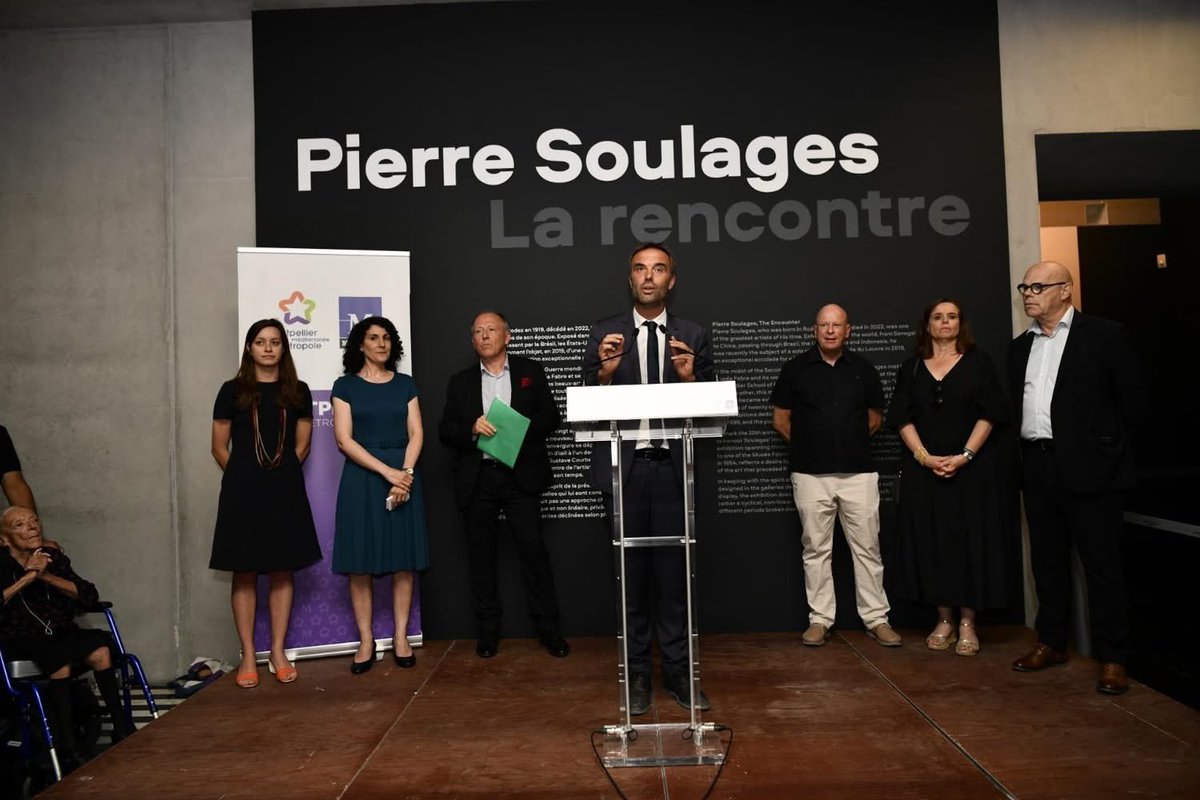 Clare Hart💙💛 (@clarelouhart) on Twitter photo 🖤Only in #Montpellier!
The first ever retrospective of massive artist "Pierre Soulages. Encounter", ➡️ Jan 04.26, at <a href="/museefabre/">Musée Fabre</a>!
Visitors take a dizzying, immersive plunge into his life and studio,via 120 artworks🖌️. In presence of Colette Soulages❤️!
👉 museefabre.fr/soulages2025 🖤Only in #Montpellier!
The first ever retrospective of massive artist "Pierre Soulages. Encounter", ➡️ Jan 04.26, at <a href="/museefabre/">Musée Fabre</a>!
Visitors take a dizzying, immersive plunge into his life and studio,via 120 artworks🖌️. In presence of Colette Soulages❤️!
👉 museefabre.fr/soulages2025