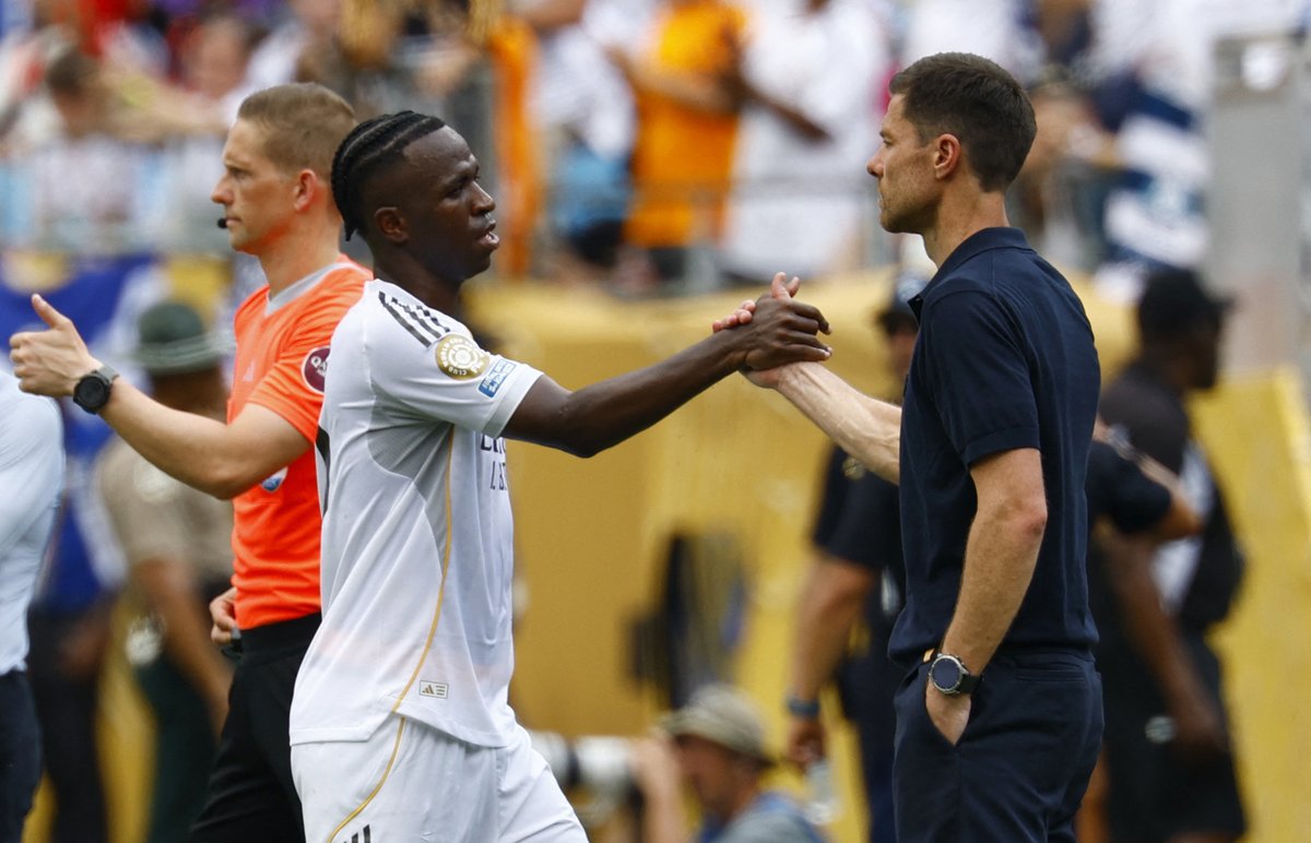 ✨ El primer gran partido del <a href="/realmadrid/">Real Madrid C.F.</a> de <a href="/XabiAlonso/">Xabi Alonso</a> 
👀 Vuelve el mejor <a href="/vini/">Vinicius Figueiredo</a>... ¿con la renovación en el horizonte?
💪🏼 <a href="/willliamsssnico/">Nicolas Williams</a> vuelve a aparecer en el mural de Bilbao
🔥 Los fichajes del <a href="/Atleti/">Atlético de Madrid</a> 

🎙️ <a href="/JoanHerediaM/">Joan Heredia Muñoz</a> y <a href="/APerezBouza/">Andrea Pérez Bouza</a>
🗣️ <a href="/juveedjogo/">Juvenal Edjogo Owono</a>, <a href="/Toni_Padilla/">Toni Padilla</a>,