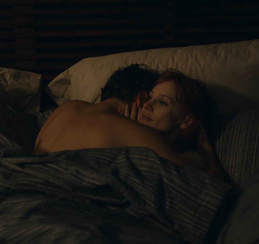 chastainposts's tweet image. jessica chastain and oscar isaac in scenes from a marriage (2021)