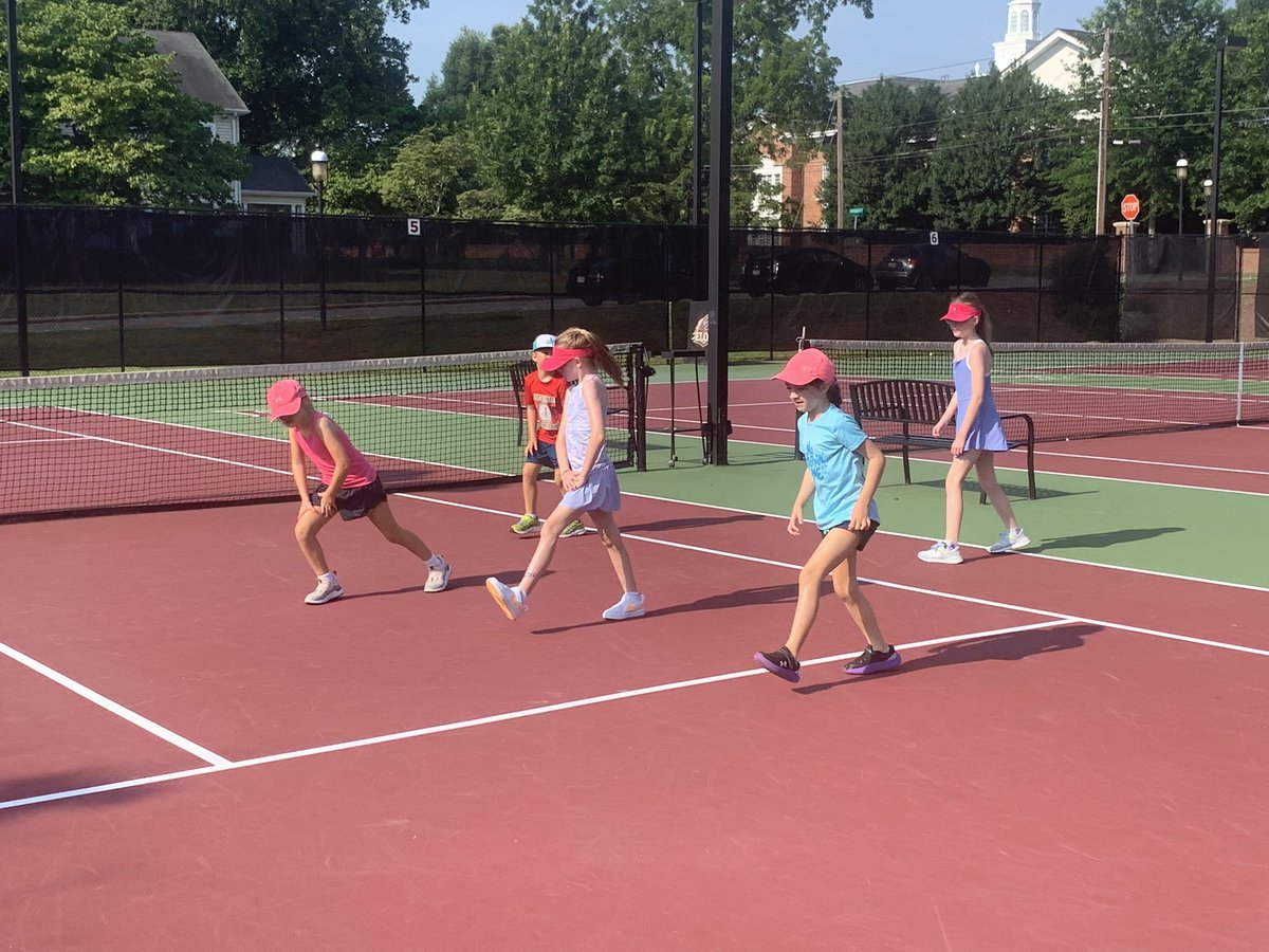 ElonWTennis's tweet image. Awesome week of camp!!