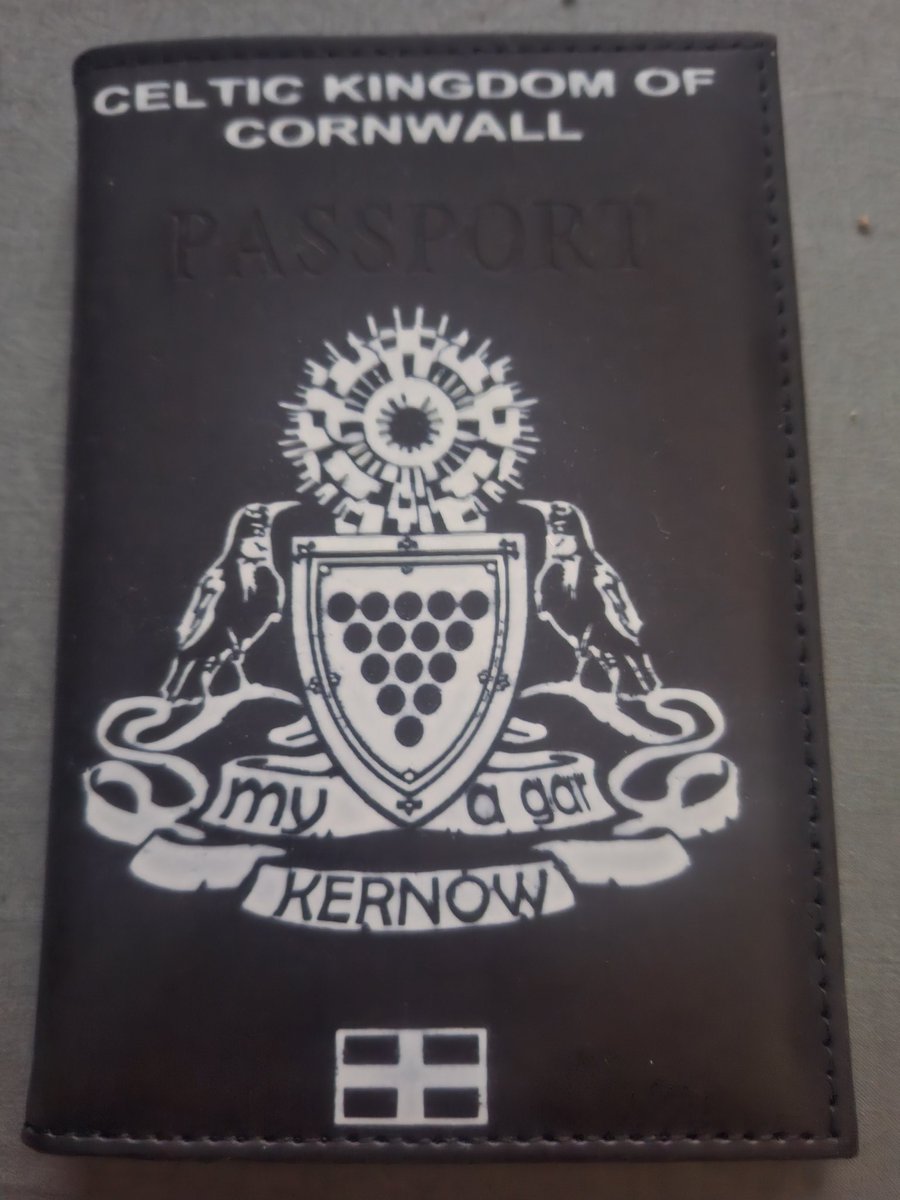 hicktondave's tweet photo. Passport ready lol https://t.co/orqOMdELH9