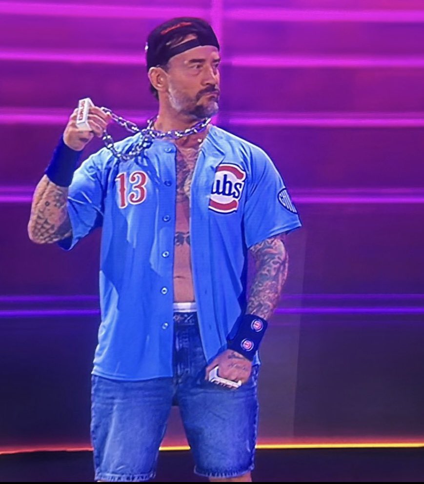 RobHodge_'s tweet photo. @big_business_ CM Punk looking like Jim Jones... 💀 https://t.co/KfBMGbzABS