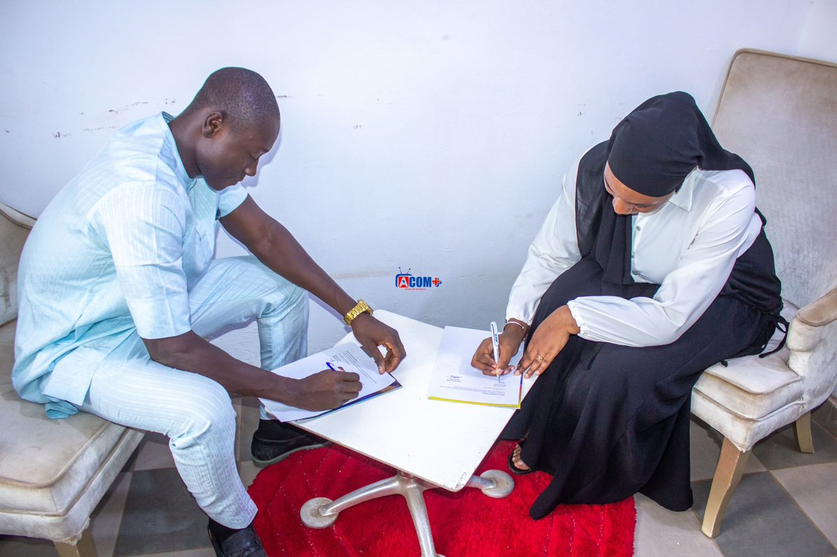 pefmali's tweet image. Le Prix de l’Entrepreneuriat Féminin au Mali signe un partenariat avec ACOM pour valoriser les femmes entrepreneures à travers la vidéo et la langue anglaise.

Cap sur la visibilité et l’international ! 

#PEF2025 #ACOM #pefmali