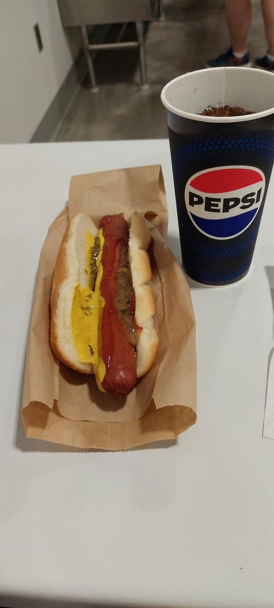 40YearOldVision's tweet photo. #FirstStop Dad was pretty frugal, loved hot dogs & Diet Pepsi, so honoring him with a stop at CostCo in Ankeny on my way to visit his grave. https://t.co/Q3TCWmbmdy