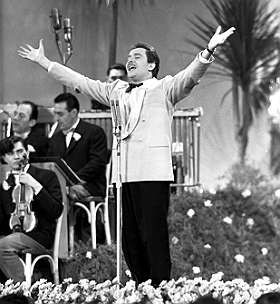 Daphyendor's tweet photo. @ColorizeImages https://t.co/ThSK8Hh0Xr