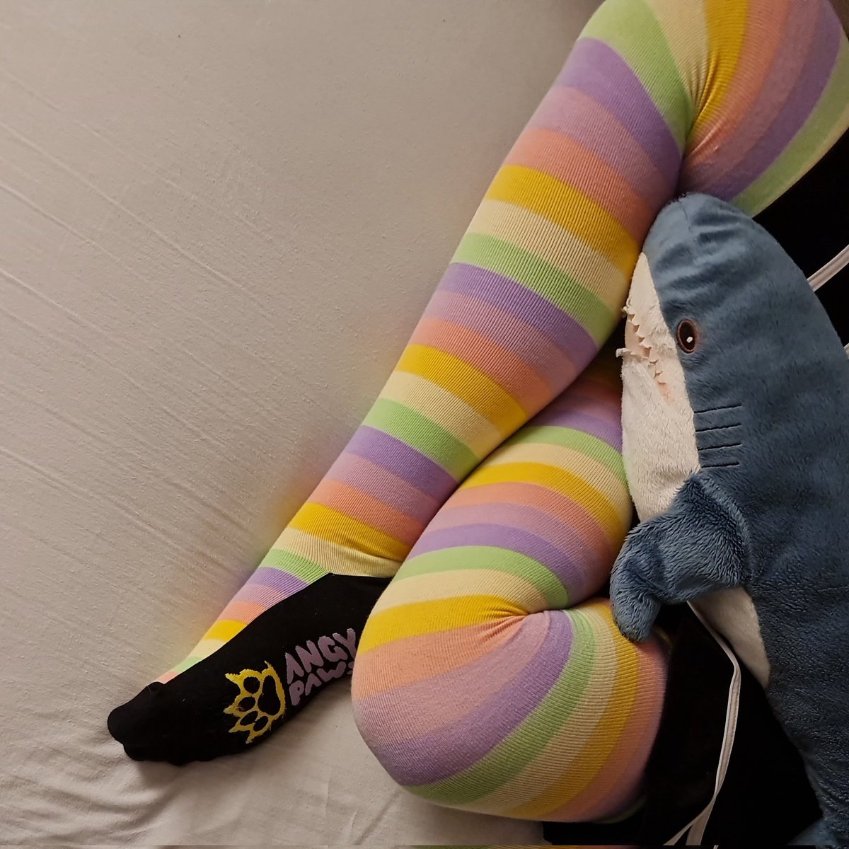 ProtoWithALoco's tweet image. A colourful #FemboyFriday still in time for #PrideMonth :3