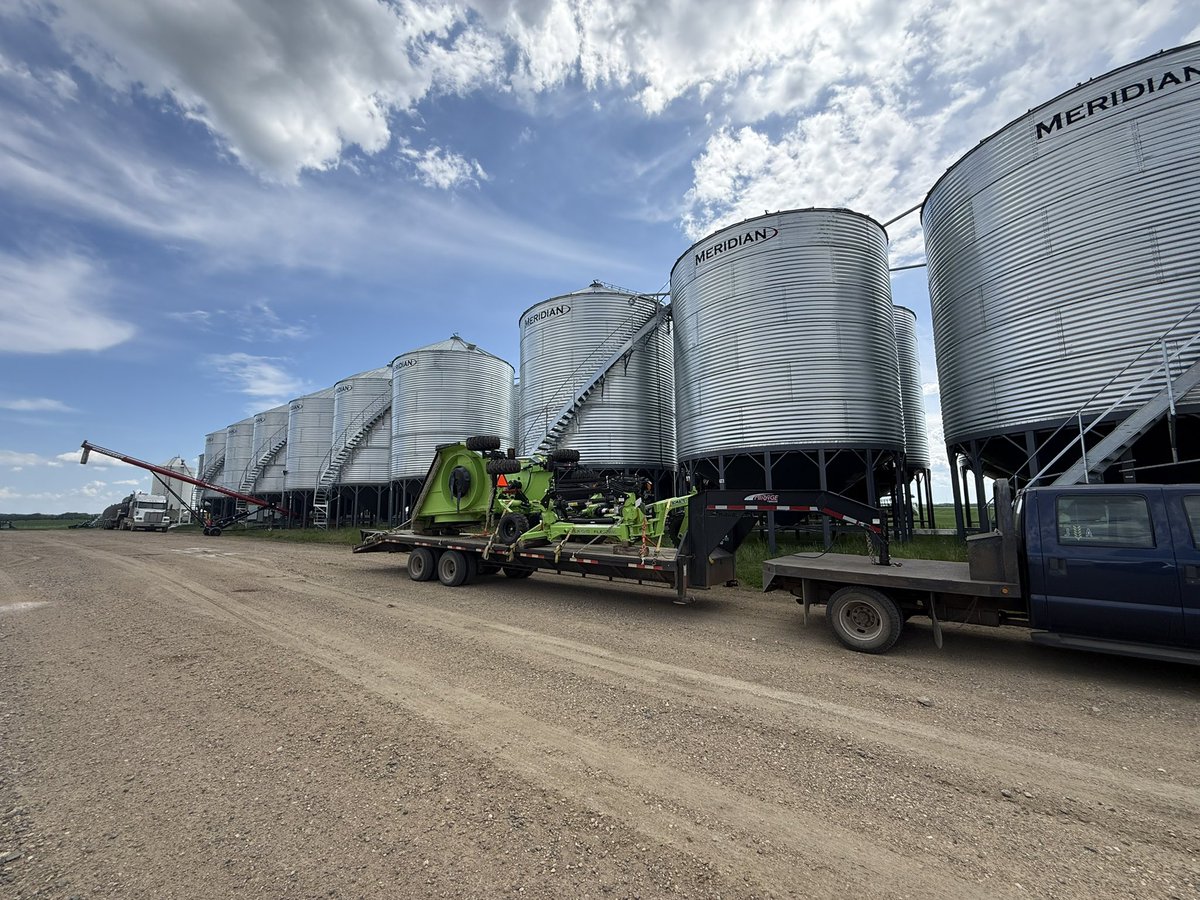 Our good friends at Thunderchild First Nation are going to be mowing up a storm this summer.  We couldn’t have got it done without Manny from public works, giving us a lift 💪 

Good luck guys, and Happy Canada Day weekend. 🇨🇦