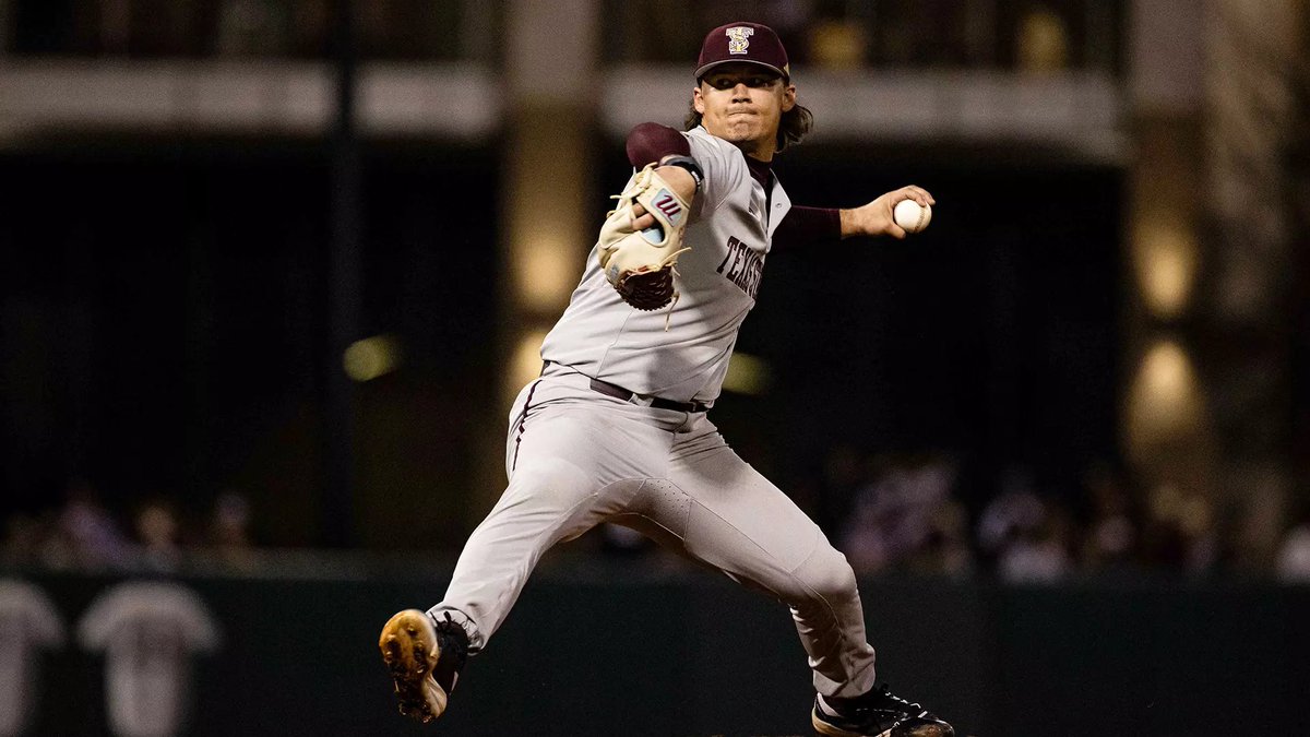 Kendall Rogers (@kendallrogers) on Twitter photo NEW COMMIT: Former Texas State LHP Alex Valentin commits to <a href="/GamecockBasebll/">South Carolina Baseball</a>. Valentin needs to be a bit more consistent, but it's a hard-nosed approach and nasty overall stuff when he's on.
Profile: d1baseball.com/player/1703542…
Portal: d1baseball.com/transfers/2025… NEW COMMIT: Former Texas State LHP Alex Valentin commits to <a href="/GamecockBasebll/">South Carolina Baseball</a>. Valentin needs to be a bit more consistent, but it's a hard-nosed approach and nasty overall stuff when he's on.
Profile: d1baseball.com/player/1703542…
Portal: d1baseball.com/transfers/2025…